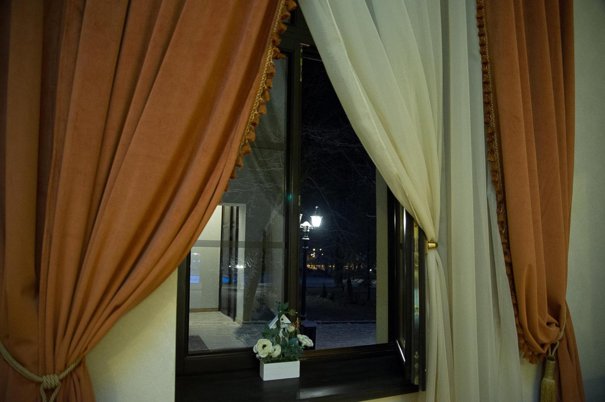 Regal 1880 Hotel Sinaia Ruang foto