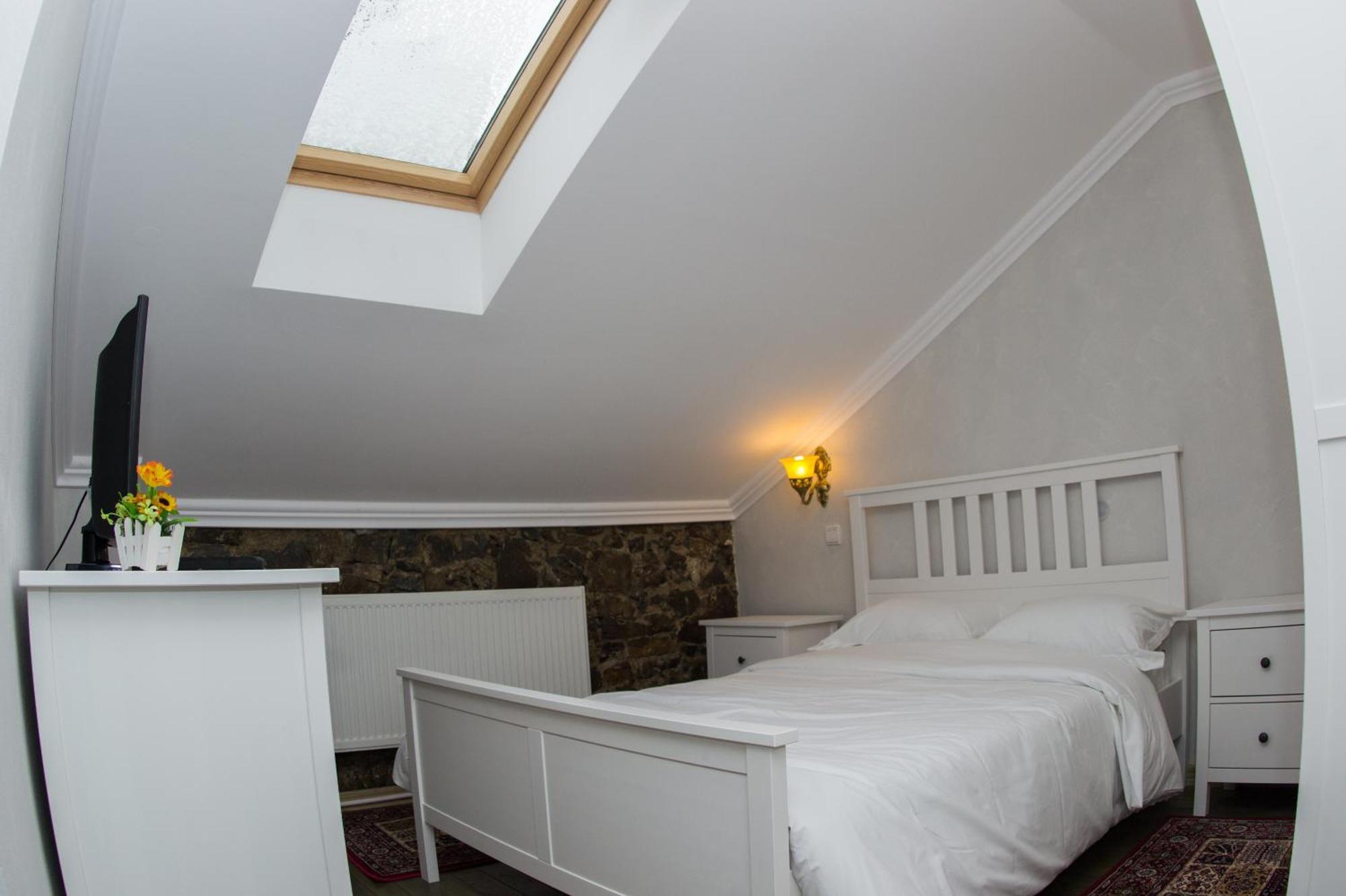 Regal 1880 Hotel Sinaia Ruang foto